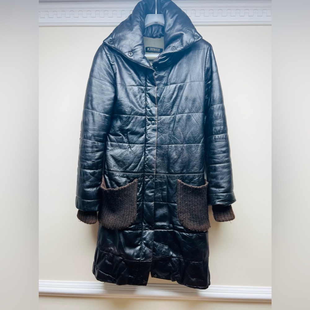 VINTAGE CHARLOTTE SOLNICKI LEATHER  COAT W/ Knit Elbow Patches And Pocket  XS